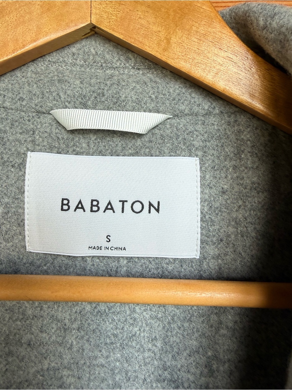 Aritzia Babaton The Stedman Coat Size S Virgin Wool in Light Heather Grey - Picture 9 of 10
